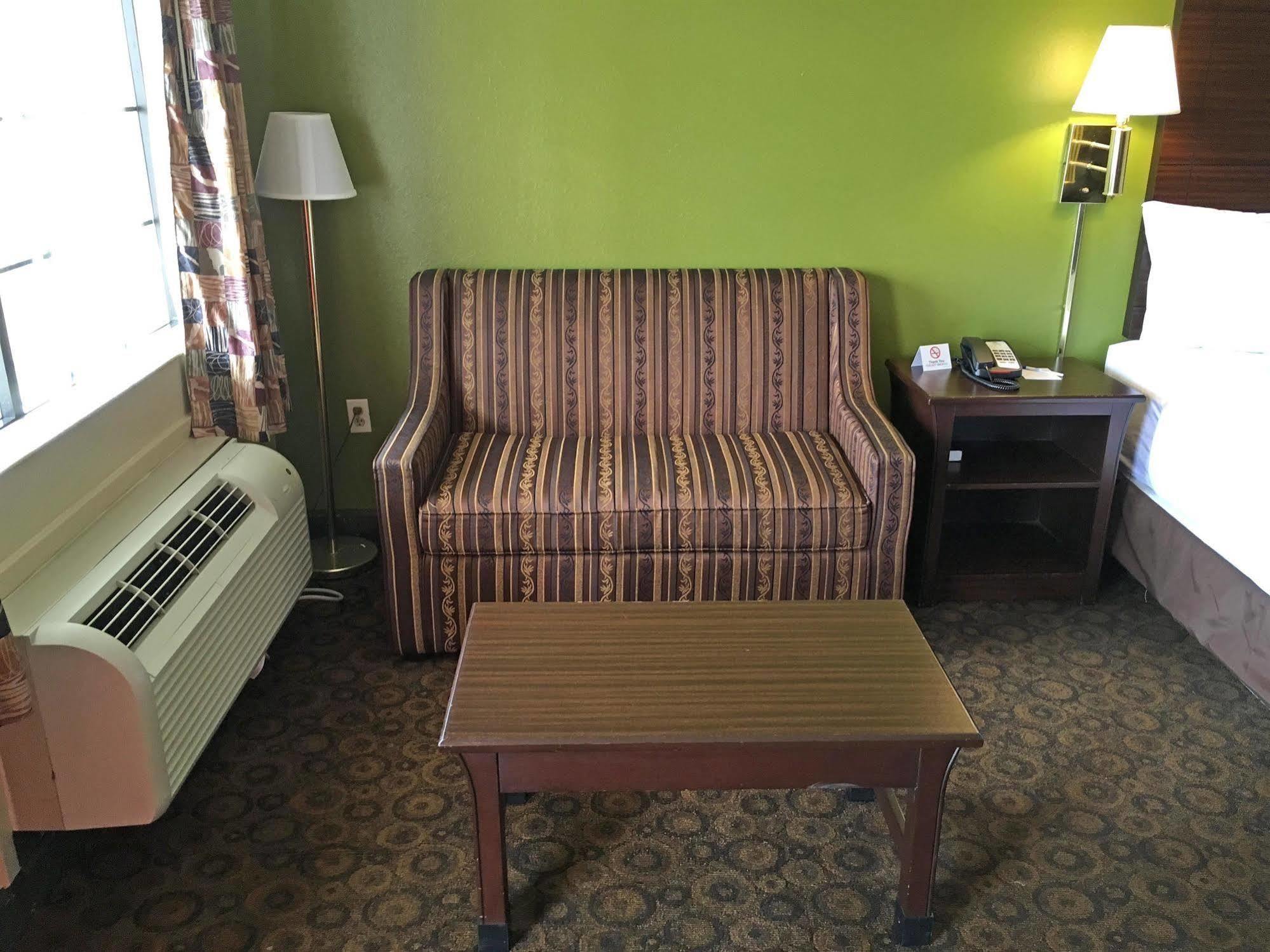 Americas Best Value Inn And Suites Greenwood Ngoại thất bức ảnh